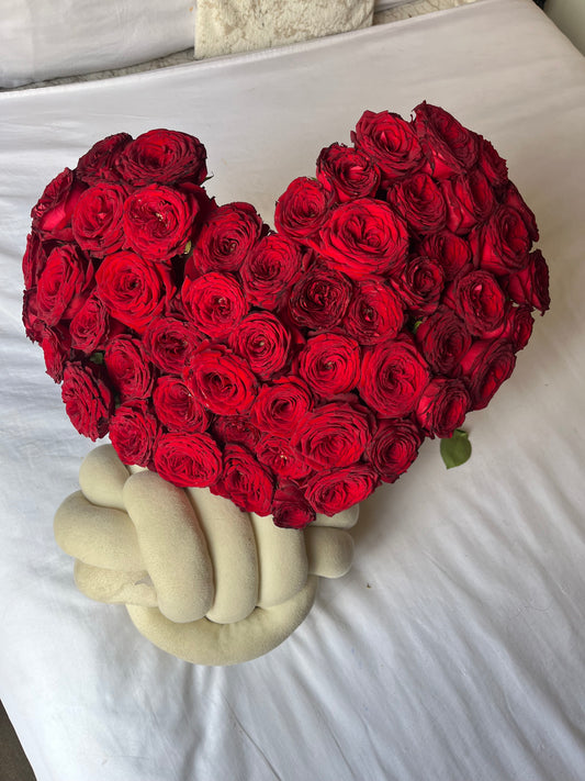 Say it from the heart-with roses shaped like one