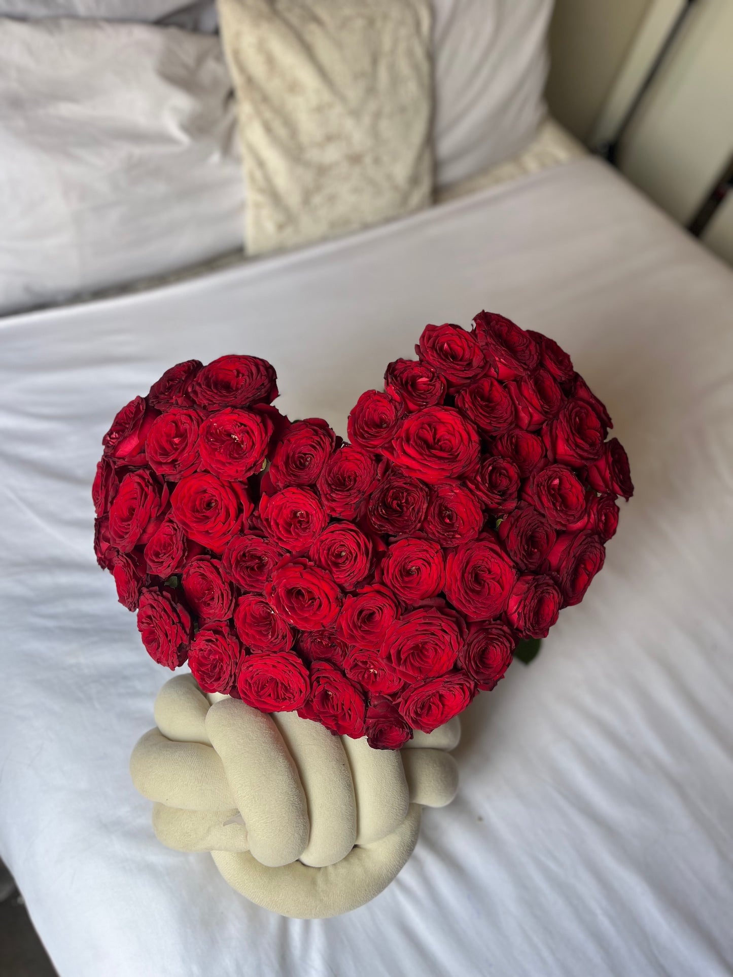 Say it from the heart-with roses shaped like one